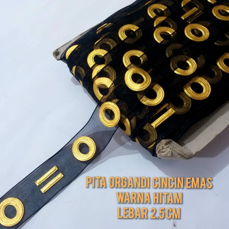 

per meter,pita organdi ring emas warna hitam lebar 2.5 cm