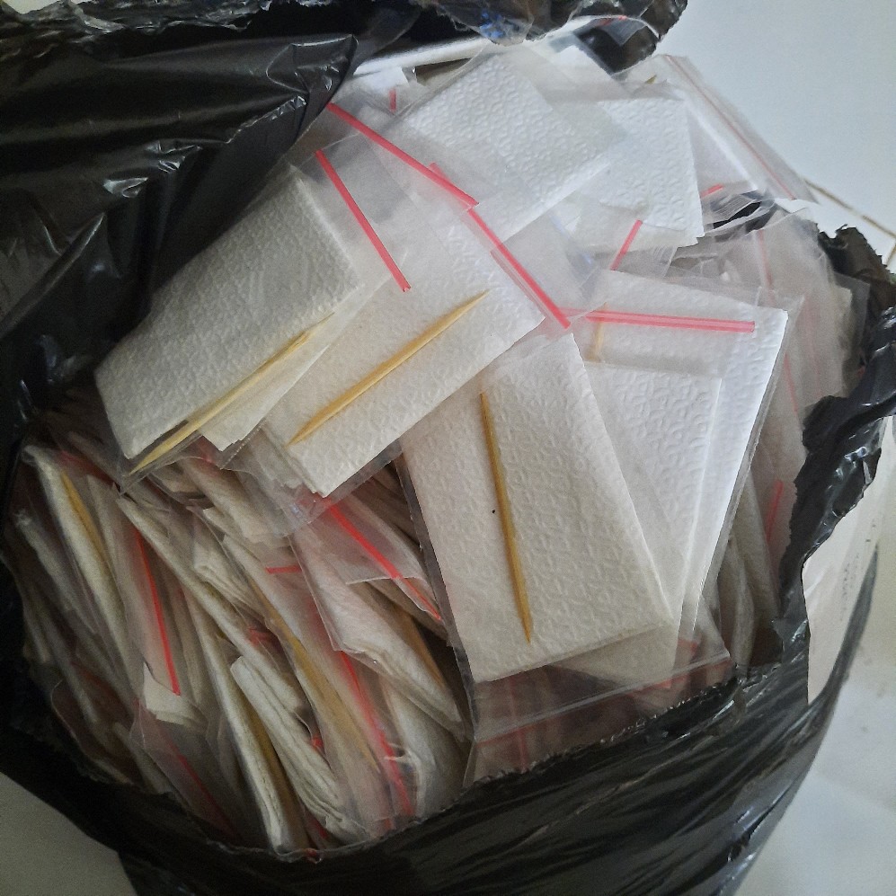 Ready Tisu Makan Prasmanan / Hajatan / Pesta Pernikahan