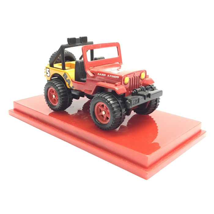 Tomica 25 Mitsubishi Jeep Bigfoot Merah Tomy Merah