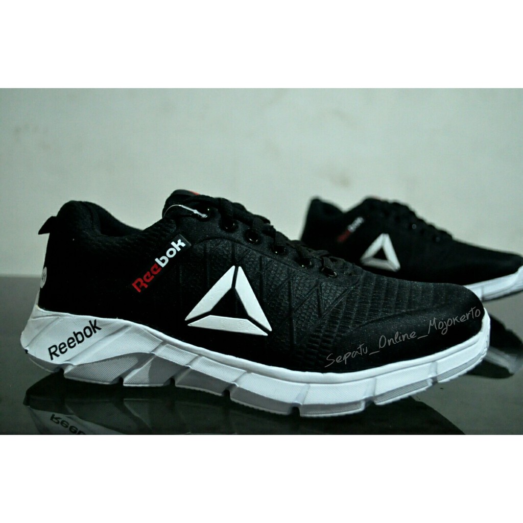 sepatu running reebok