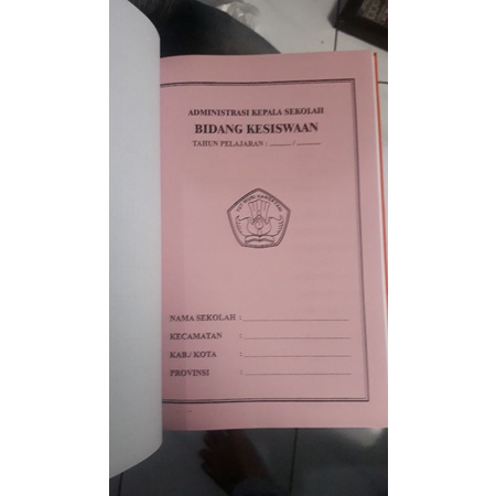 BUKU PERANGKAT ADMINISTRASI KEPALA SEKOLAH SD ATAU MADRASAH