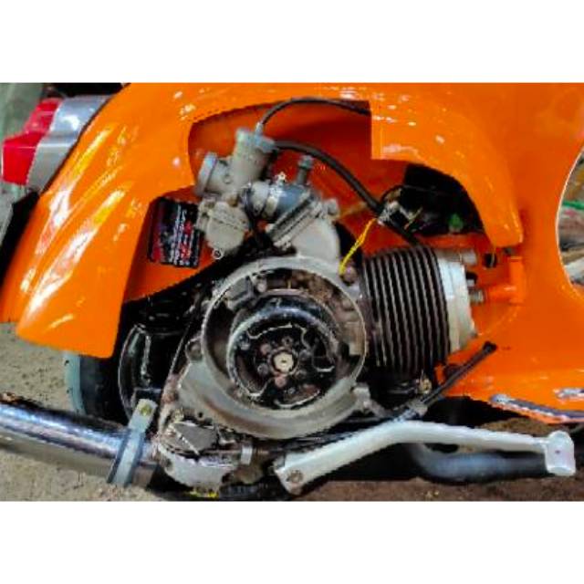 Mesin vespa PX Racing siap gas dapet 2 karbu modif Balap