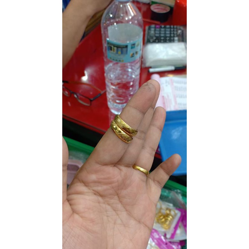 Cincin lapis emas 24k/london,kualitas Golden,awet,than lama,bisa cincin nikah,kado,Persis kayak asli