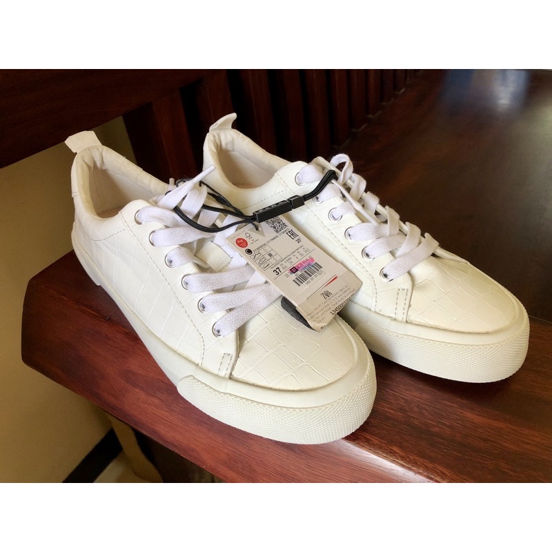 White Sneakers Zara Original / sneakers putih 37 / Sepatu Putih Zara Original   / Sneakers Zara