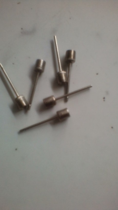 Pentil Karet Bola/pentil Buat Reparasi Bola/pentil Bola Besi Untuk. Pompa Angin