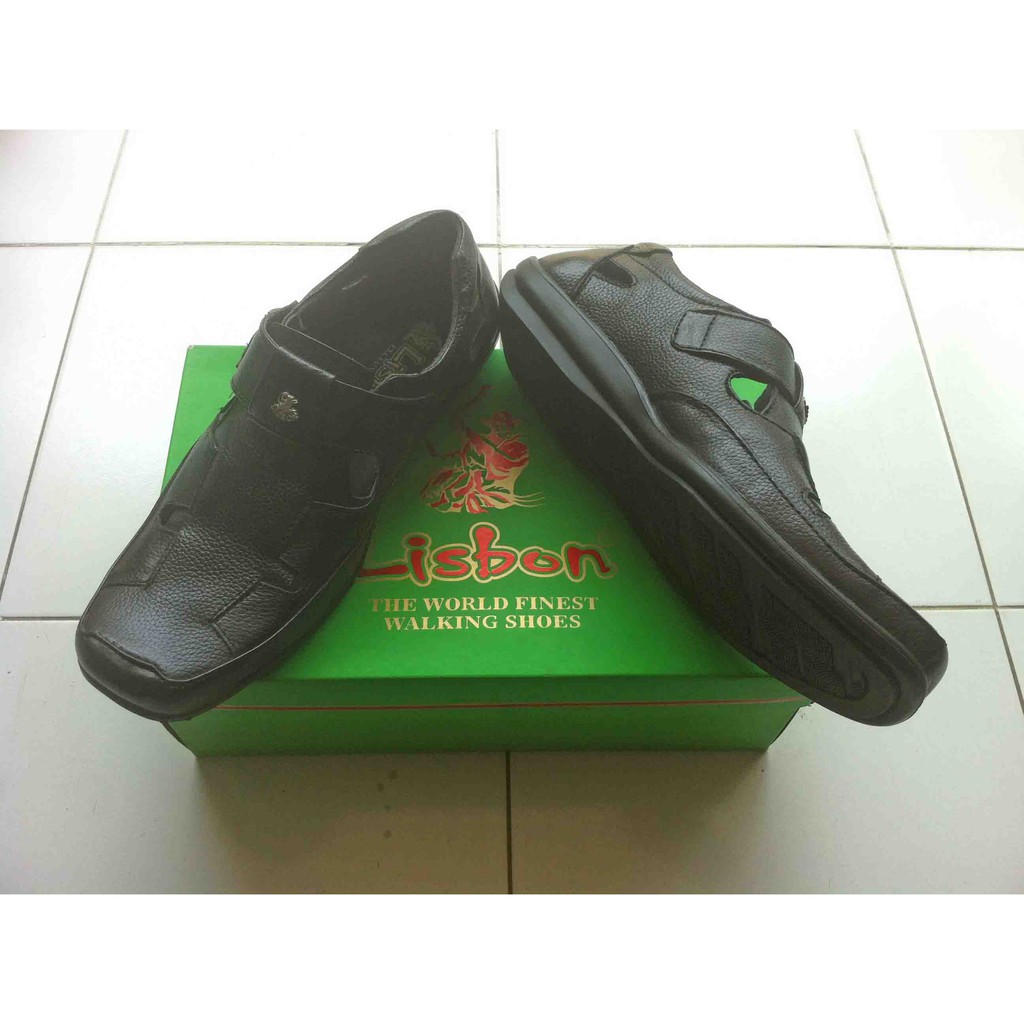 Sepatu Kulit Lisbon KB10 (Black)