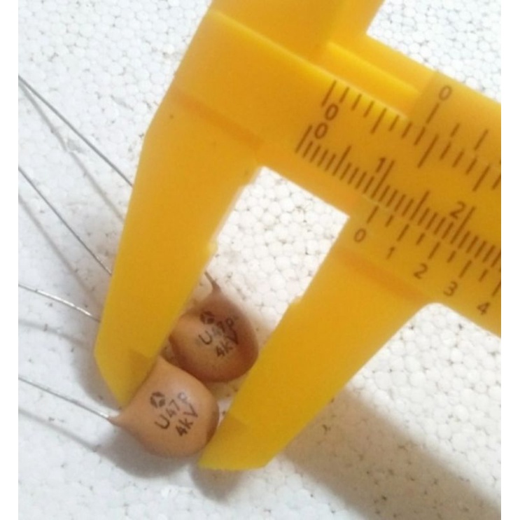 Kapasitor keramik type : U47P - 4KV. - harga per 10pcs