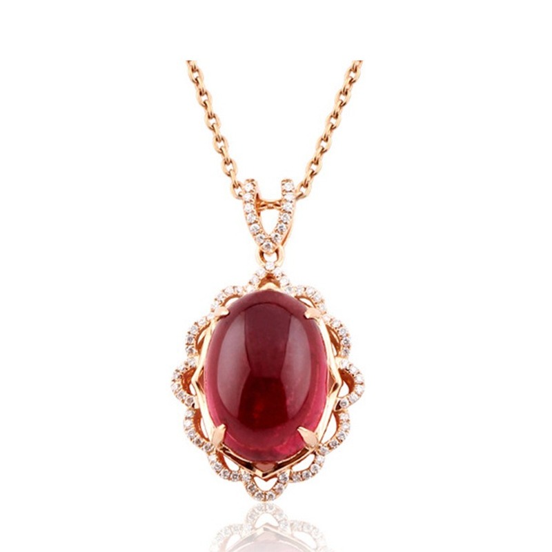 Kalung Dengan Liontin Ruby Warna Rose Gold