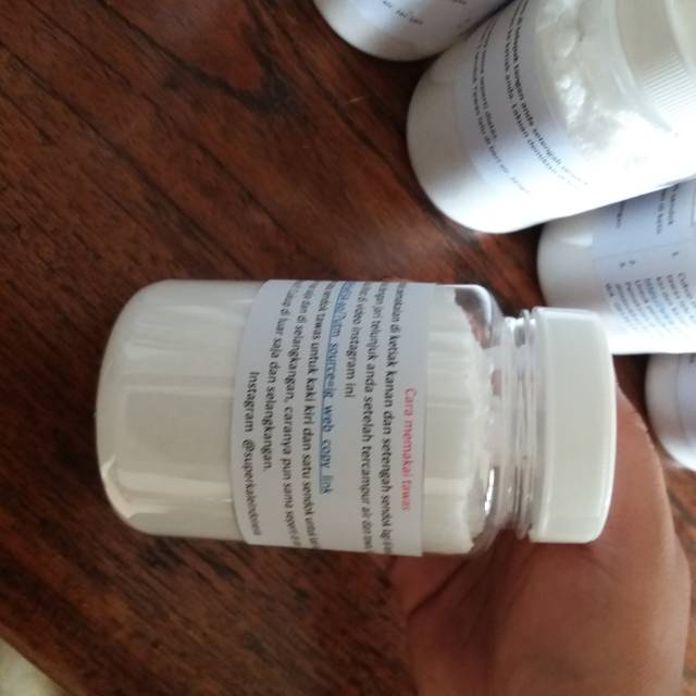 

Alami untuk Bau Ketiak dan Bau Badan Bubuk Tawas