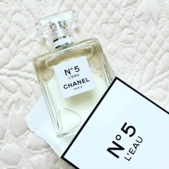 Parfum Ori Chanel No 5 L'Eau EDP 50 Ml - Un Box