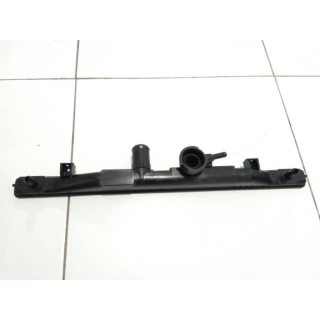 Upper tank radiator Avanza