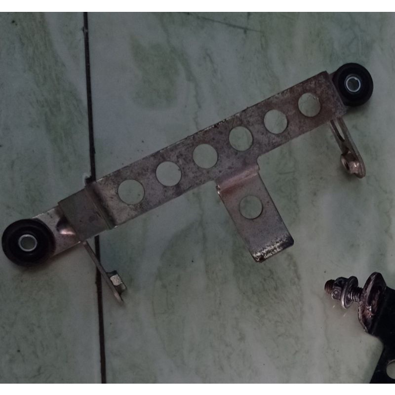 bracket jok depan r15 v3 original copotan