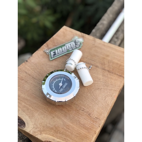 TUTUP TANGKI HELIBARS TUTUP TANGKI CB INDIKATOR BENSIN TUTUP TANGKI CB GL WIN TUTUP TANGKI IMPORT