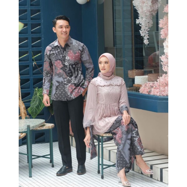 Couple Kebaya Modern Baju Wisuda Tunangan Lamaran Terbaru Baju Batik Brokat Couple Vanila