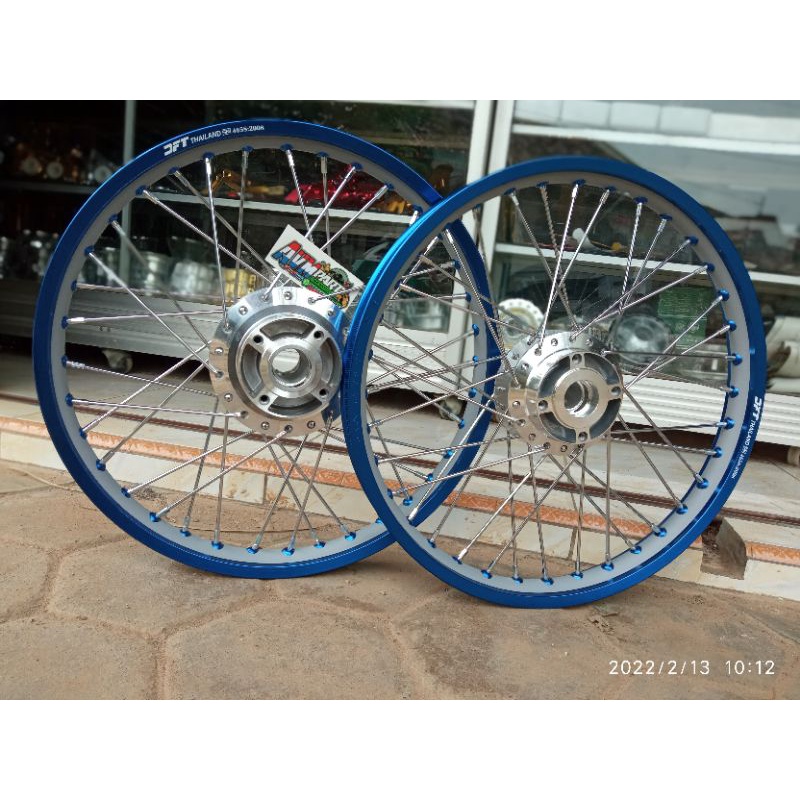 sepaket velg jari jari supra 125 pelek jinfei twotone velg blade veleg sonic rim jinfei twotone