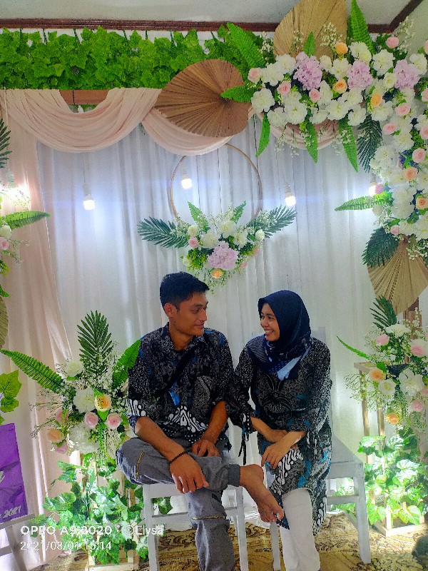 Maura Couple - Sania Ruffle Batik Couple Ori Ndoro Jowi Garansi Termurah Shopee - Batik Modern Solo