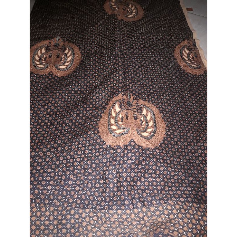 Kain Jarik Batik Pengantin dan Keluarga Pengantin Adat Solo Terlengkap