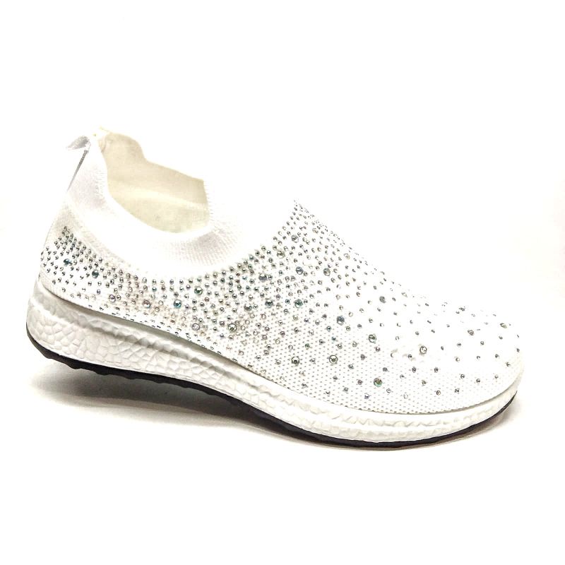 SNEAKERS WANITA-3