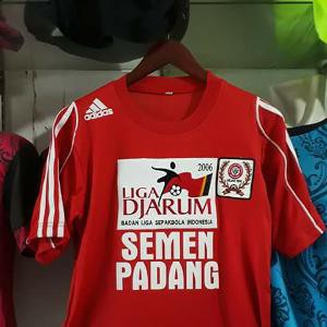 Jual JERSEY SEMEN PADANG HOME RETRO LIGA DJARUM 2006 Berkualitas