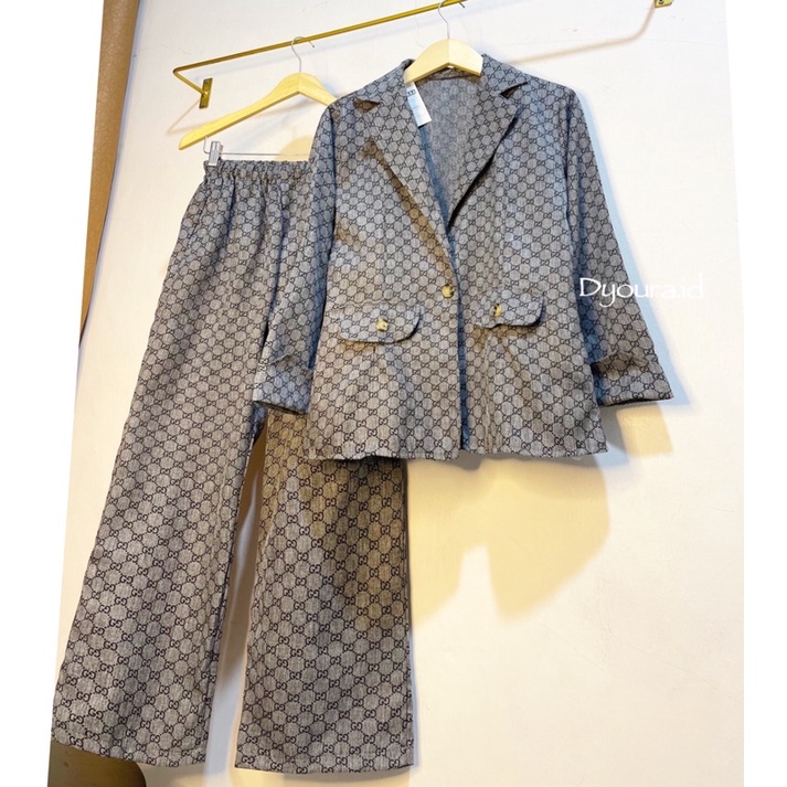 Set blazer wanita / setelan blazer set wanita / setelan blazer / stelan blazer wanita set / setelan blezer set wanita / setelan blazer wanita / one set/ BLAZER GC COKLAT IMPORT / one set GC premium / setelan Blazer