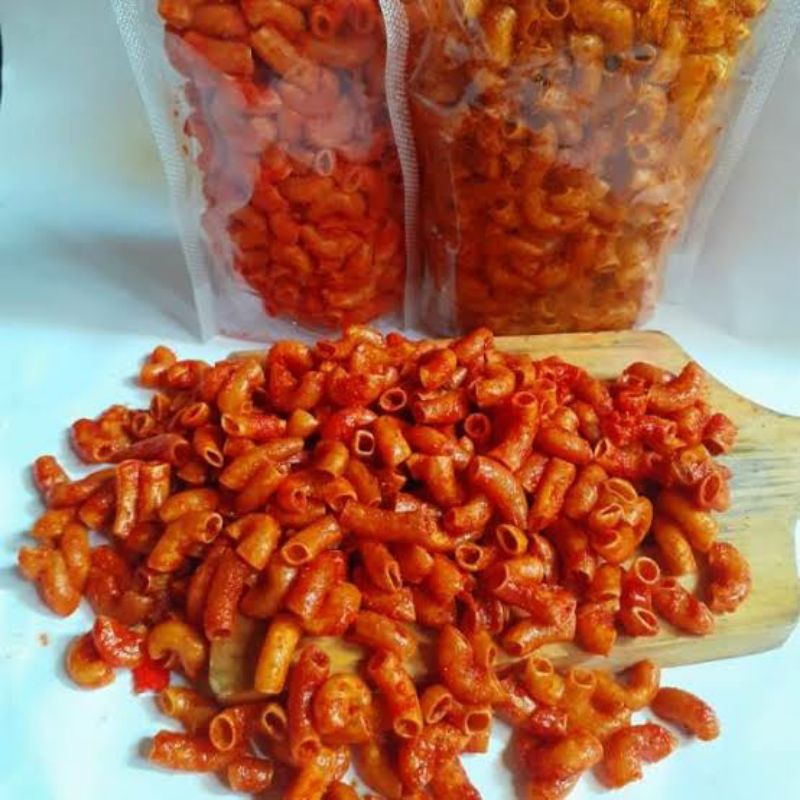 

makaroni kriuk rasa balado pedas manis