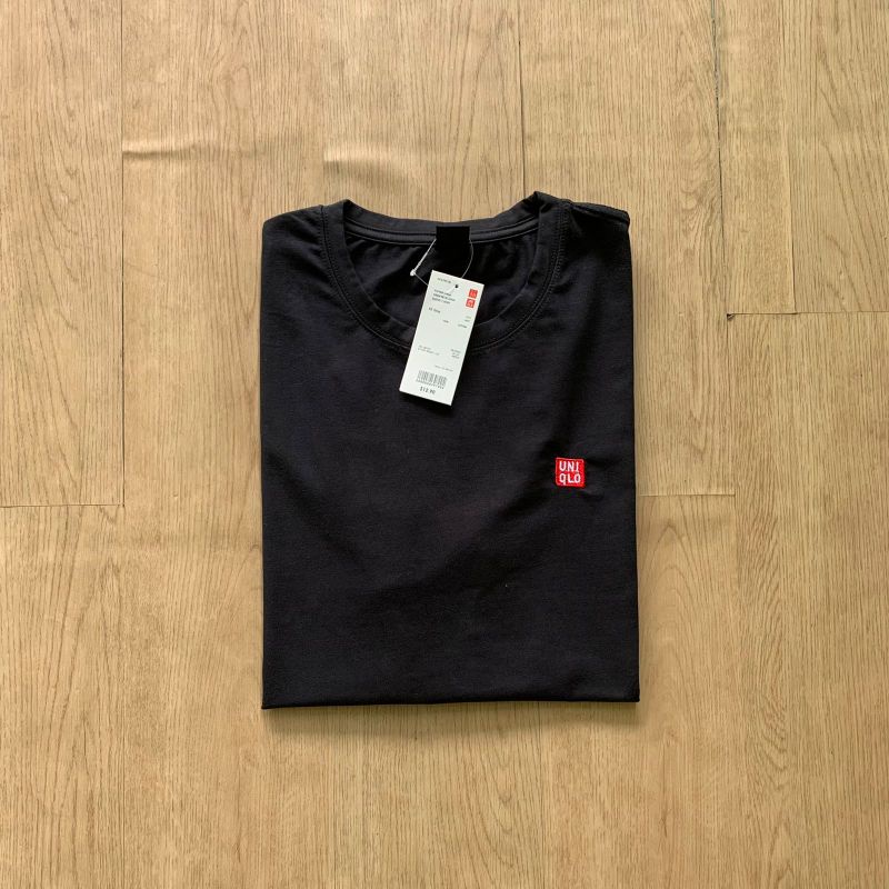 (Unisex) Kaos UNIQLO logo bordir /UNIQLO men O neck / t-shirt UNIQLO long Sleeve-PENDEK UNIQLO HITAM