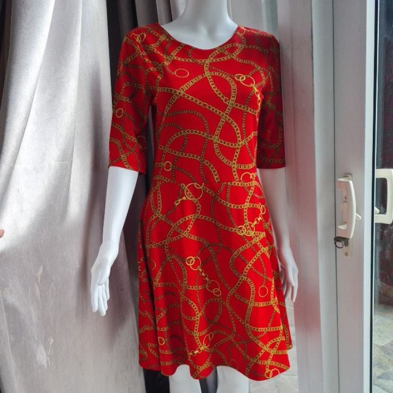 Dress wanita merk EPRISE size L red gold preloved