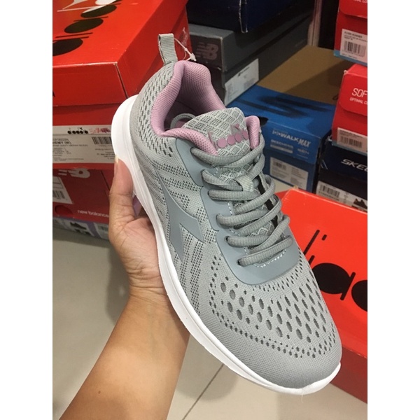 diadora Avola grey lilac. sepatu sneakers diadora women