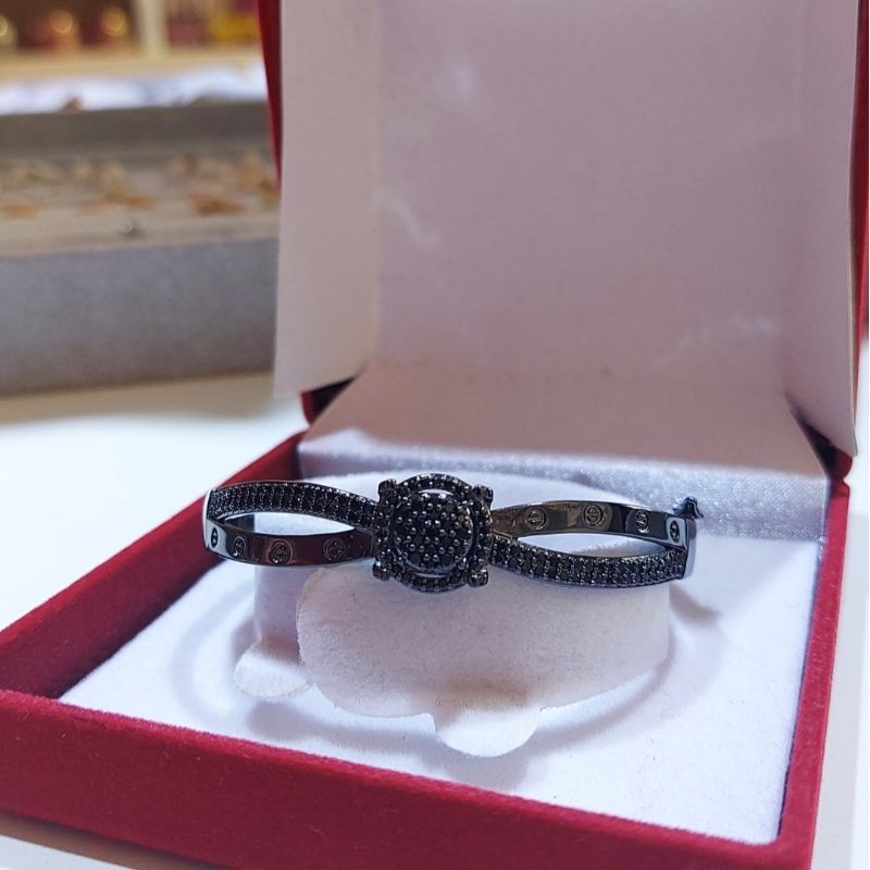 GELANG KOLONG MANO CARTIER HITAM