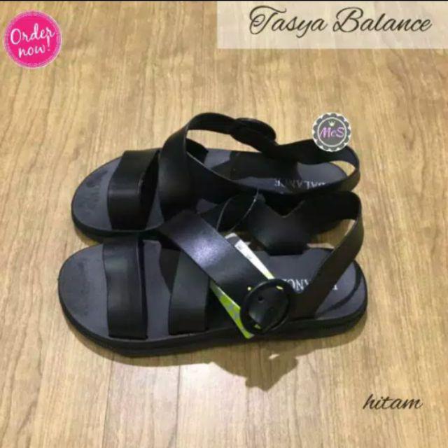 Sandal Gladiator Balance import 3613-Hitam