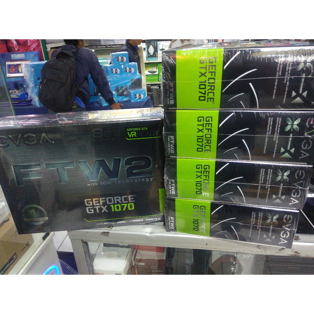 VGA EVGA FTW2 GTX 1070 8GB D5 Bagus