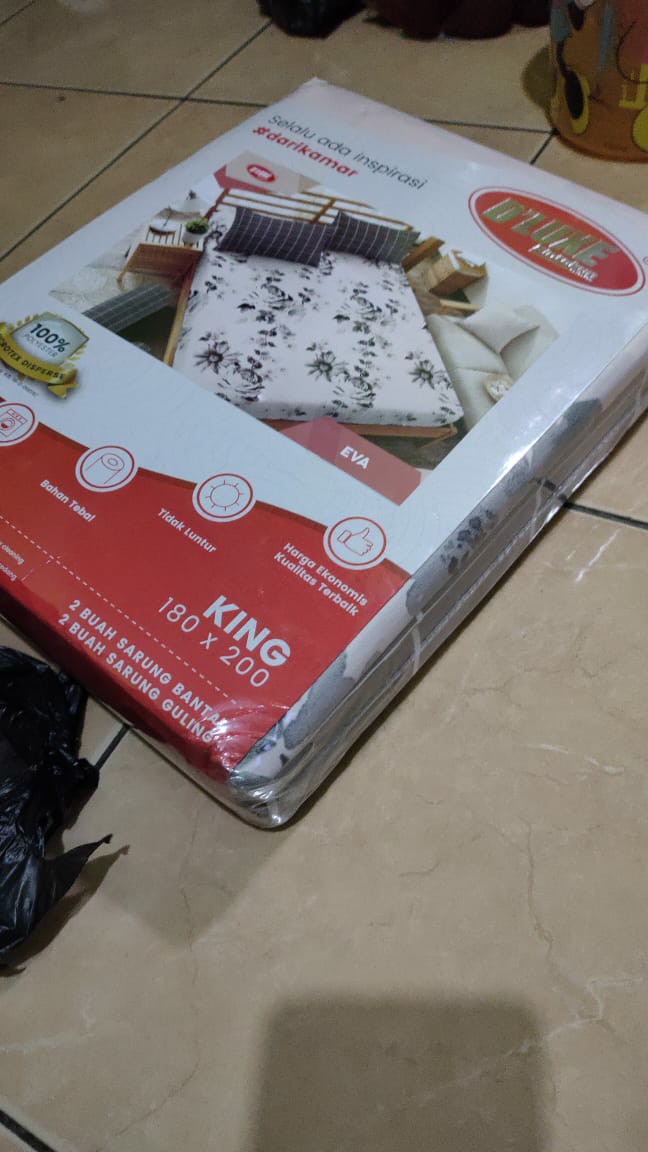 Sprei Kintakun Dluxe Uk. King (180x200)cm Dan Uk. Queen (160x200)cm Motif Bunga Artistik