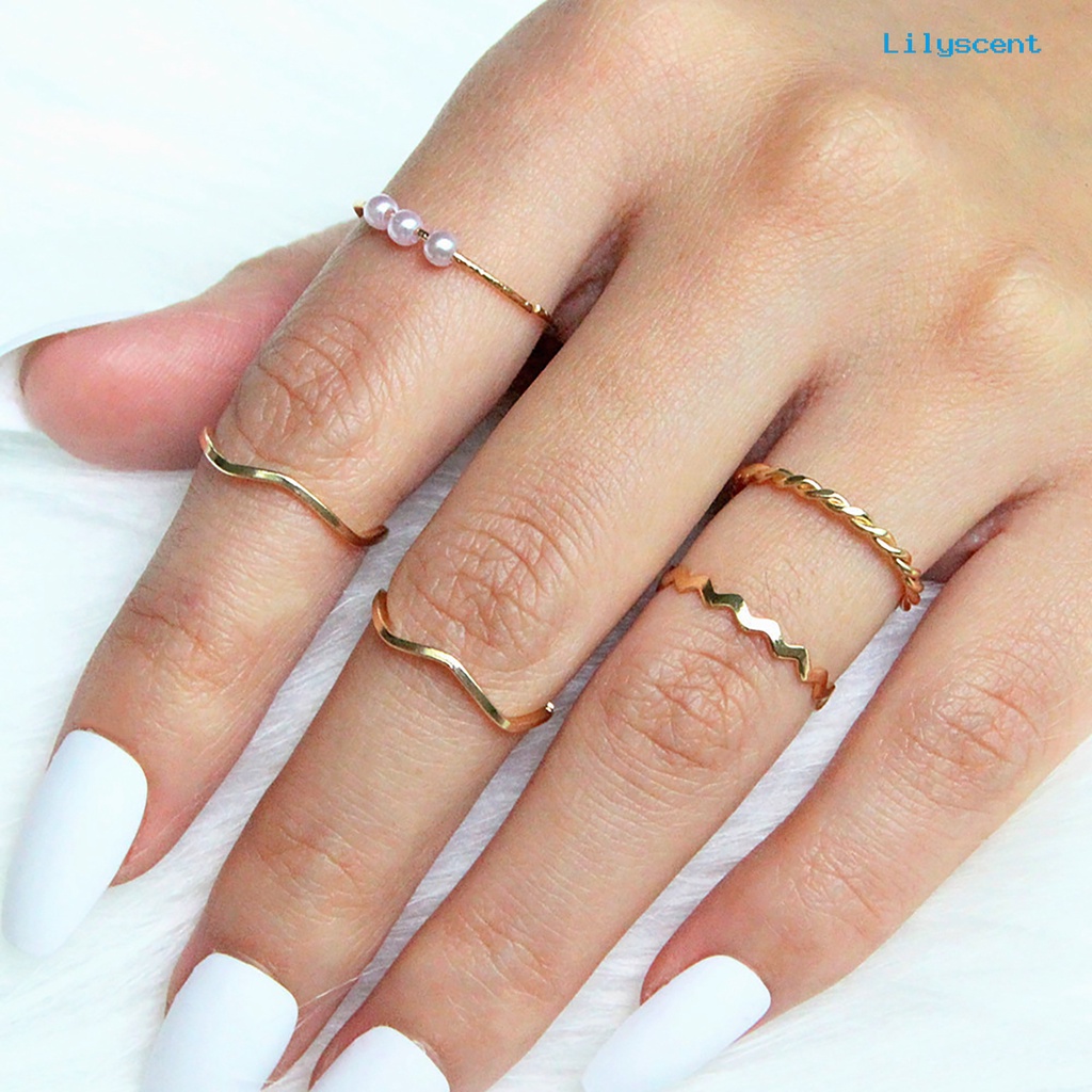 5pcs / set Cincin Buku Jari Aneka Bentuk Warna Silver Untuk Wanita