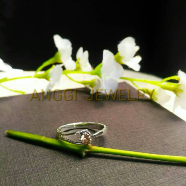 CINCIN SILVER S925. CINCIN WANITA. CINCIN DENGAN PERMATA