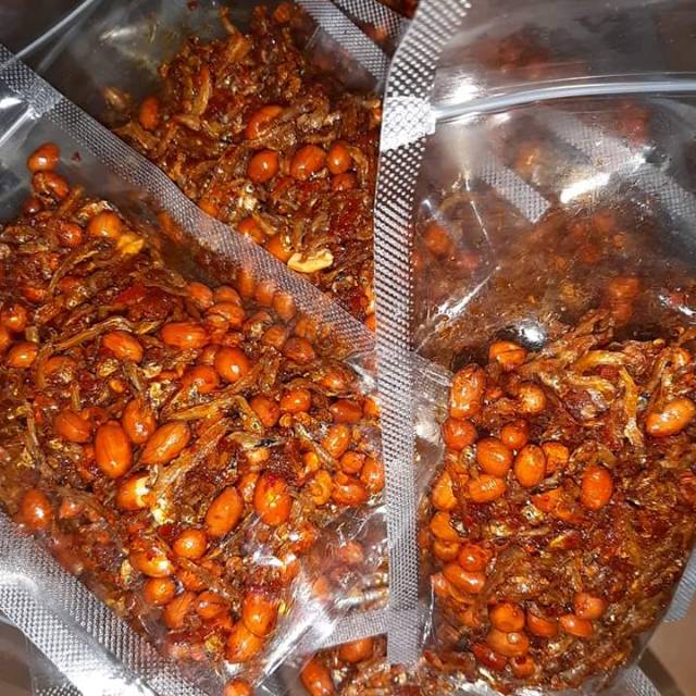 

Teri kacang / teri kacang teman makan