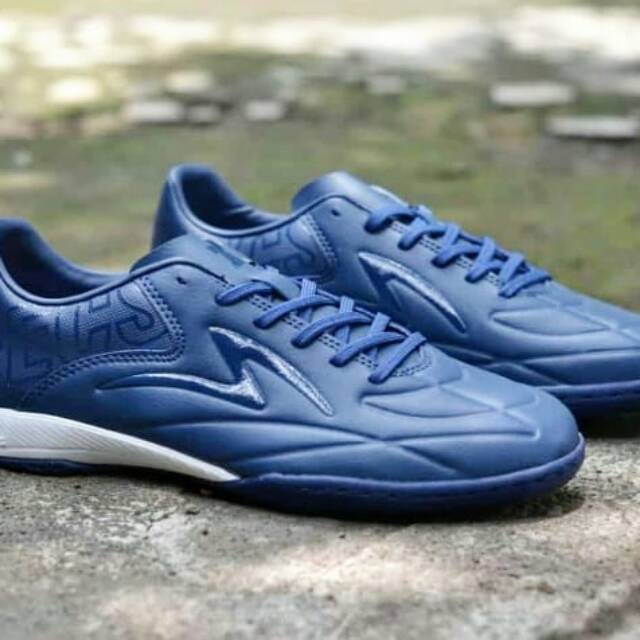 SEPATU FUTSAL SPECS ESTADIO IN