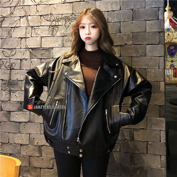 JNK x NYC - Jaket Kulit Oversize Leather Jacket Women Wanita Korean Jumbo Oversized Crop Asli Garut Original Premium Import Distro Korean Style Rock N Roll 100% Cewek Kekinian Besar Tebal Button Terbaru 2023 Classic Vintage Casual Warna Hitam Ukuran M-XXL