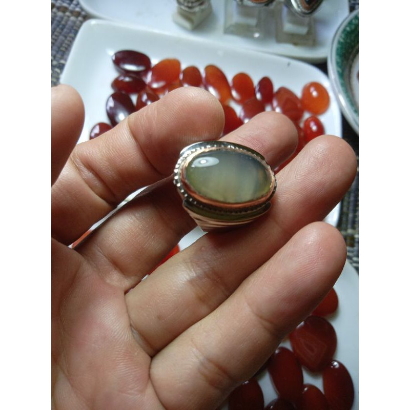 

pandan sutra oval 130k