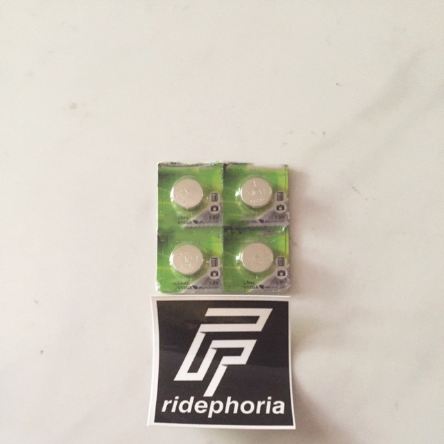 Jual Baterai jam spidometer vespa S LX GTS | Shopee Indonesia