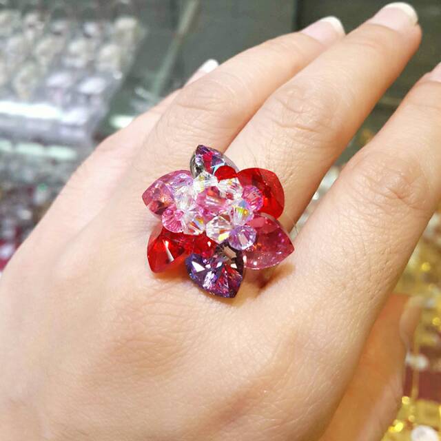 Cincin swarovski , cincin crystal