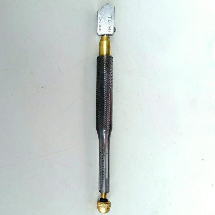 

Terlaris Toyo Tc 90 Japan Original Glass Cutter / Pisau Potong Kaca Harga Bersahabat
