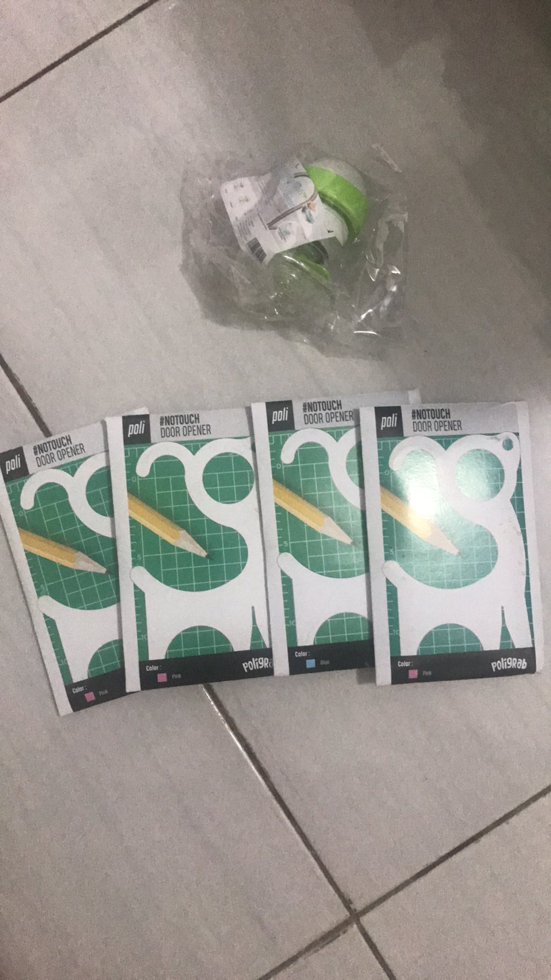 Pembuka Pintu Steril Anti Virus Corona Finger Cofing Door Opener Alat Bantu Buka Pintu Poligrab