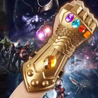 Thanos Infinity Gauntlet