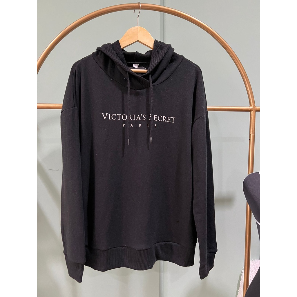 Vic s*cr*t perfect zip/hoodie   sweater