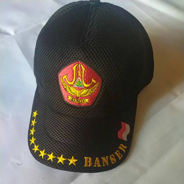 Topi banser # Part ruber