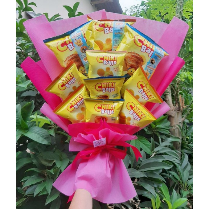 Buket BIG PREMIUM  CHIKI BALLS /paket/bingkisan Snack Ulang Tahun/Ultah/ Wisuda/Kado/Hadiah