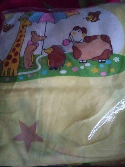 1kg=2pcs Sprei Homemade 120x200 Bantal 1 Guling 1