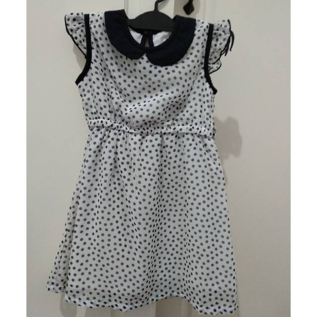 Dress anak perempuan merk Estrella