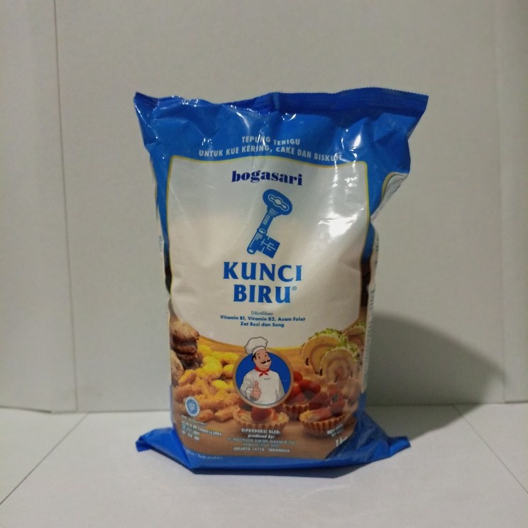 

Terigu Kunci Biru 1 Kg (0476)