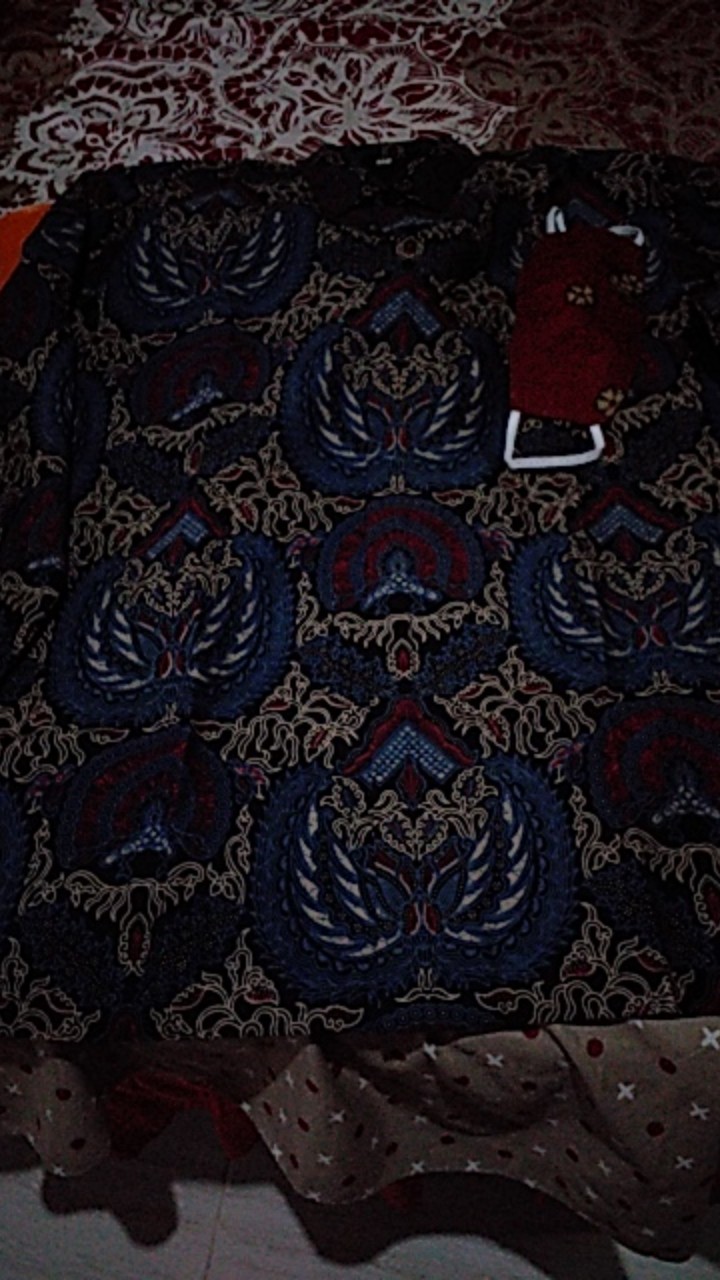 Mahkota Merah Kemeja Batik Pria Lengan Panjang Pendek Lapis Furing Baturaden